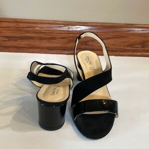 LINEA UNO VERA PELLE genuine patent leather / suede black sandals block heel 39